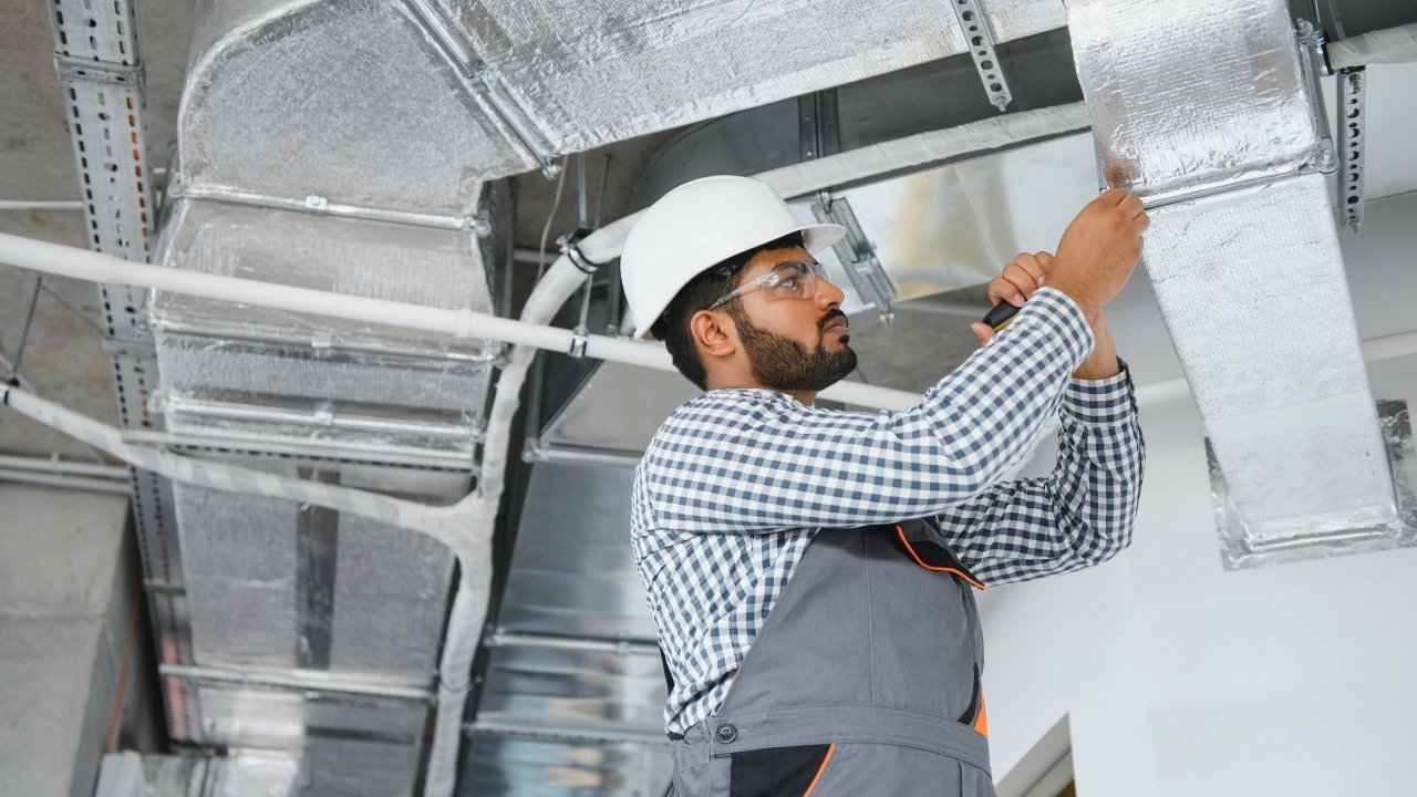 Duct fabrication - Transitions and Fittings