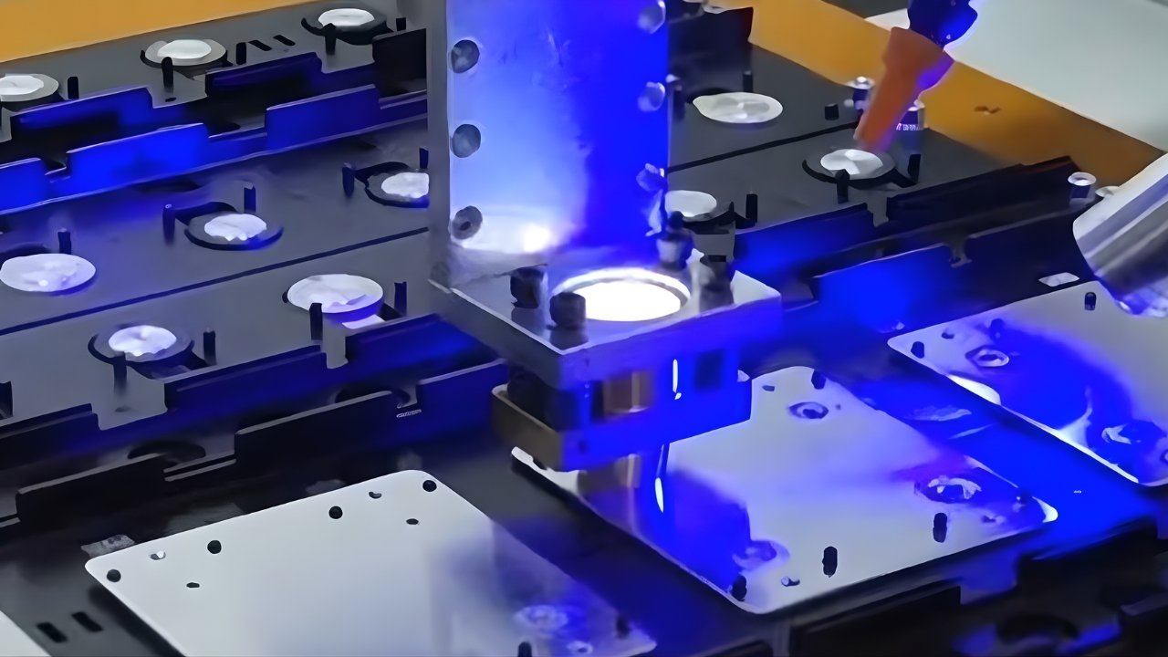 Battery welding machines