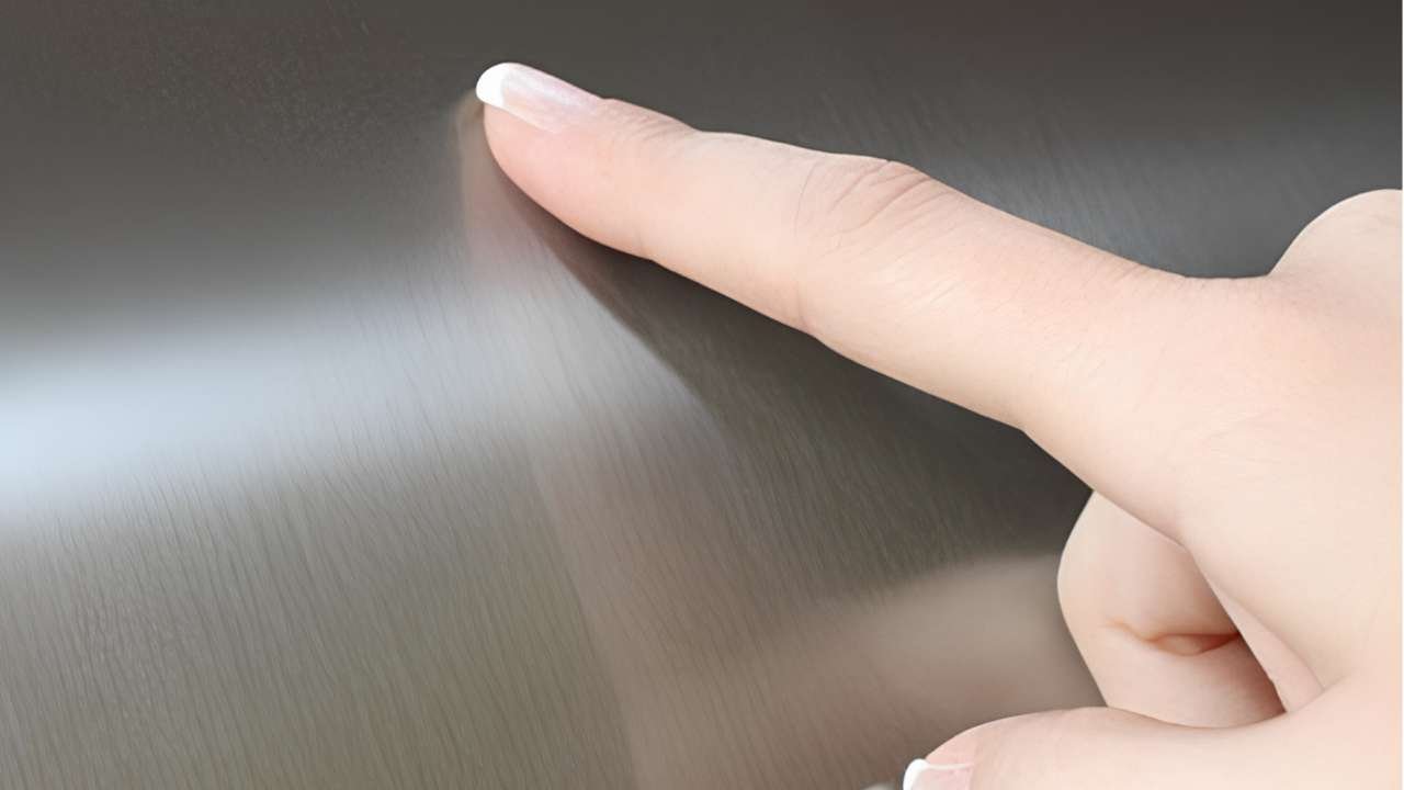 Anti-fingerprint coatings