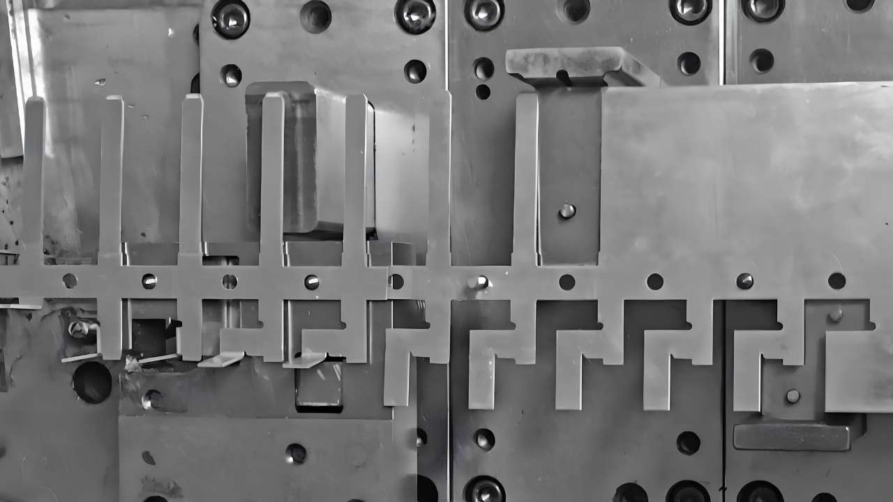 Four-Slide _ Multi-Slide Stamping